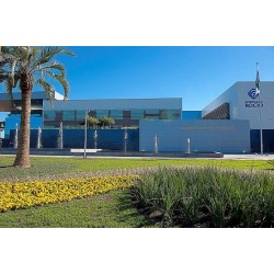 Samba para celebrar o amor à profissão e a superação da fase mais crítica da pandemia